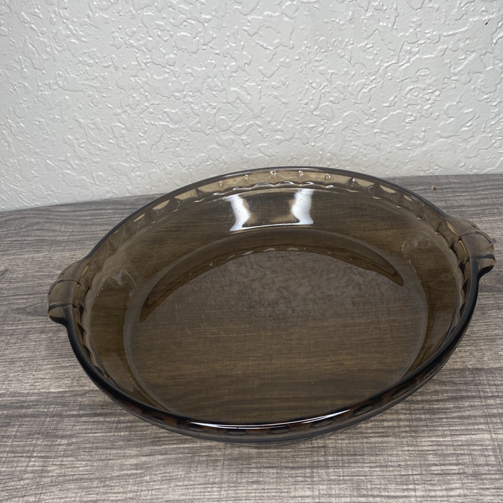 Pyrex pie pan - Picture 2 of 4
